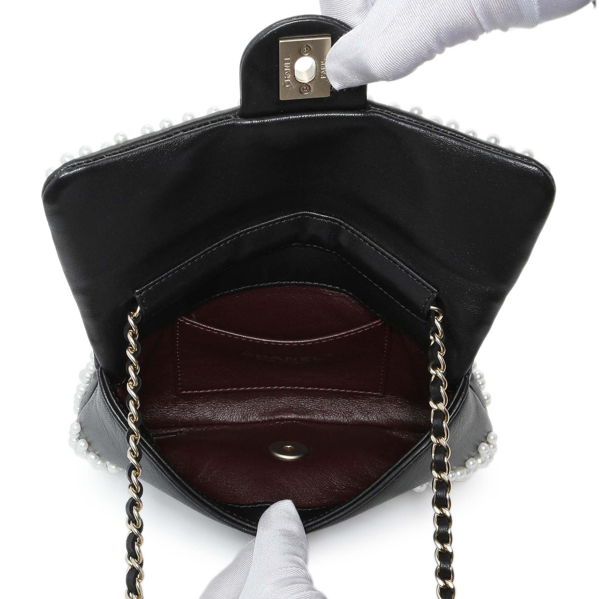 Chanel Black Calfskin Pearly Wallet On Chain