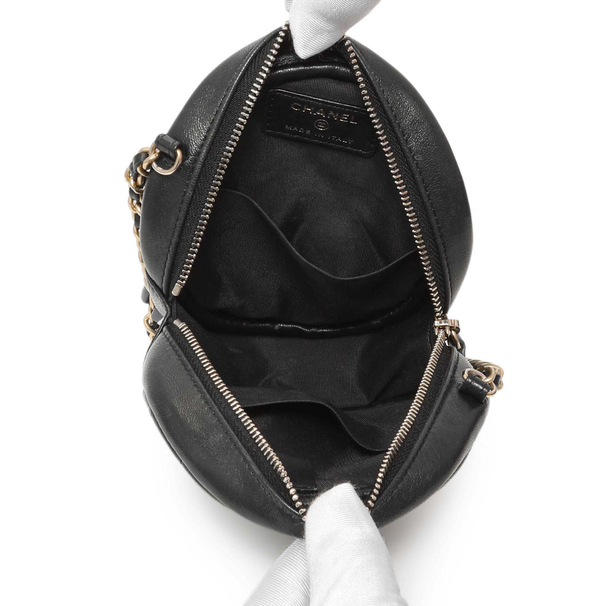 Chanel Black Lambskin Quilted Studded Round Clutch With Chain Handbags Chanel