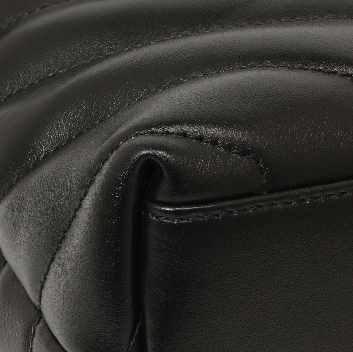 Saint Laurent Black Calfskin Y Quilted Monogram Small Charm Loulou Chain Satchel Handbags Saint Laurent