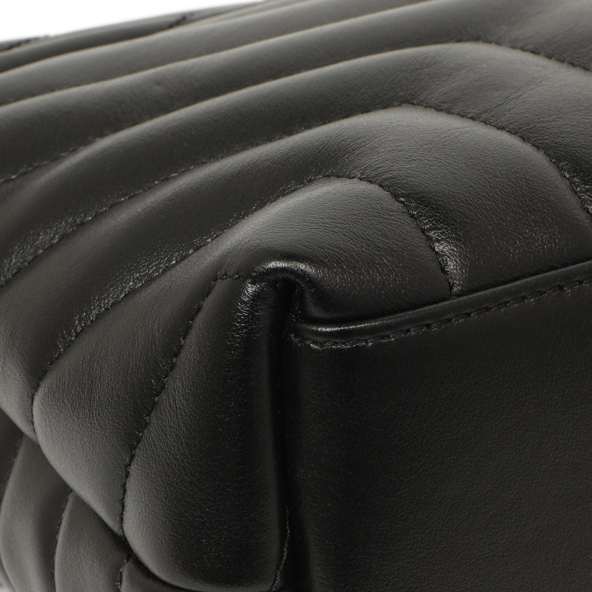 Saint Laurent Black Calfskin Y Quilted Monogram Small Charm Loulou Chain Satchel Handbags Saint Laurent