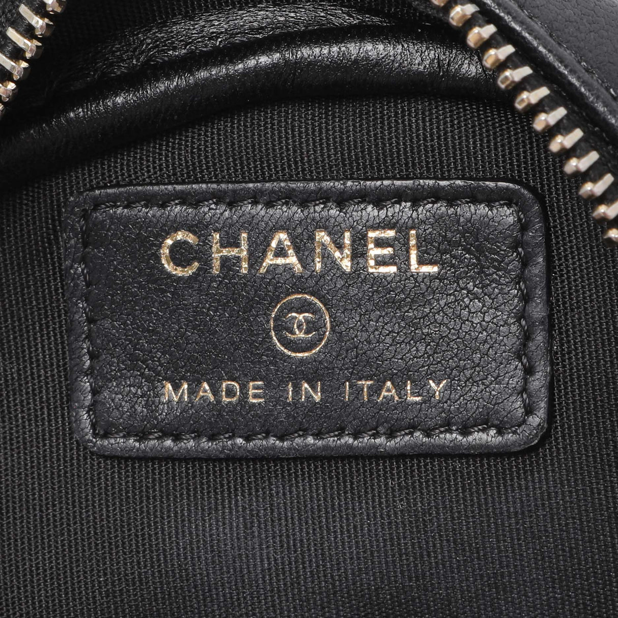 Chanel Black Lambskin Quilted Studded Round Clutch With Chain Handbags Chanel