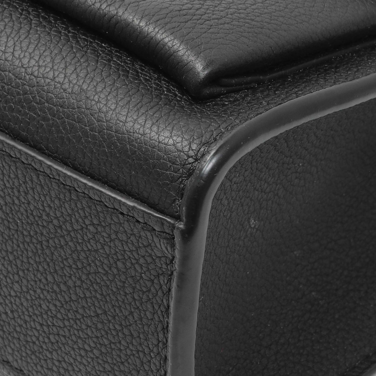 Louis Vuitton Black Soft Calfskin Mylockme Chain Bag Handbags Louis Vuitton