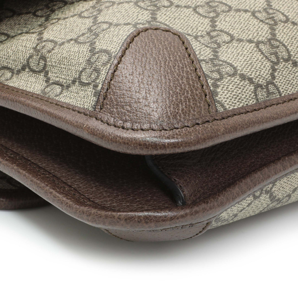 Gucci GG Supreme Monogram Web Neo Vintage Messenger Bag Handbags Gucci