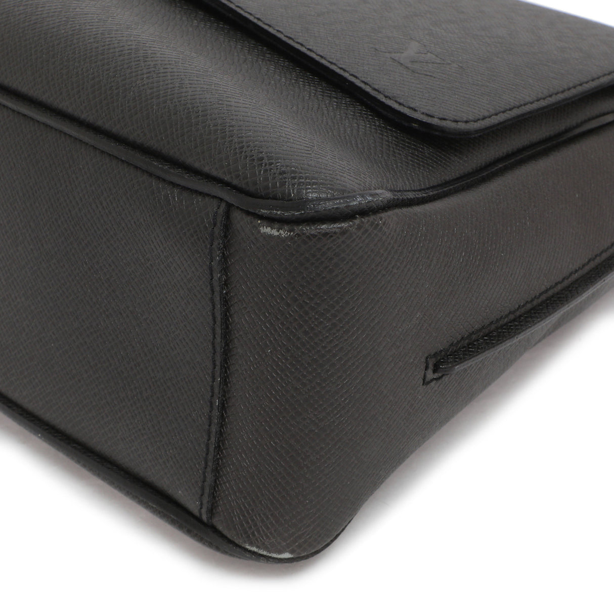 Louis Vuitton Ardoise Taiga Roman MM Handbags Louis Vuitton