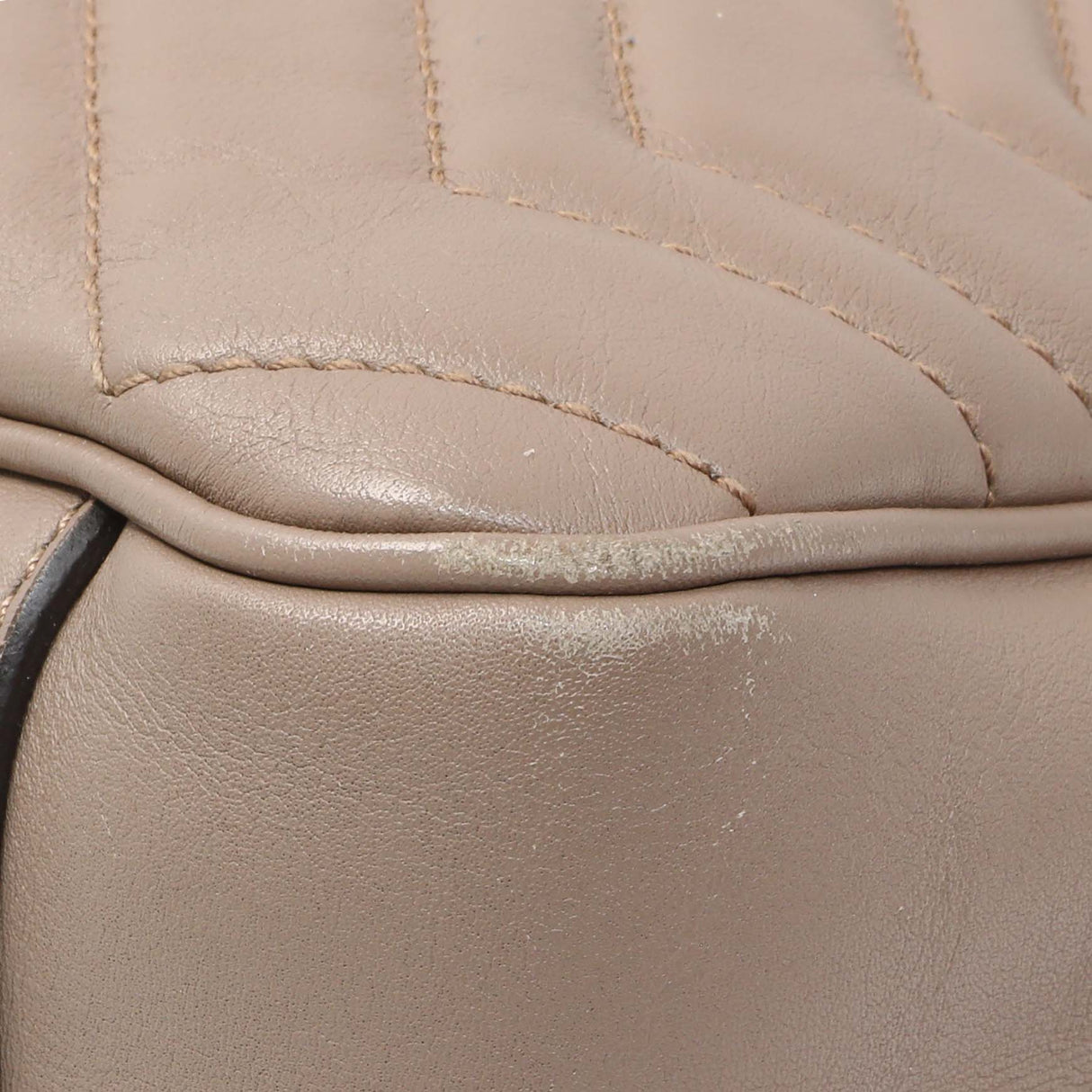 Gucci Porcelain Rose Calfskin Matelasse Medium GG Marmont Shoulder Bag Handbags Gucci