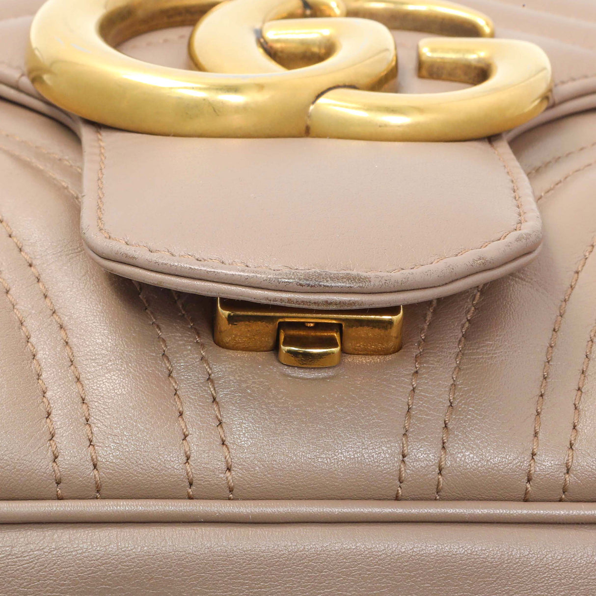 Gucci Porcelain Rose Calfskin Matelasse Medium GG Marmont Shoulder Bag Handbags Gucci