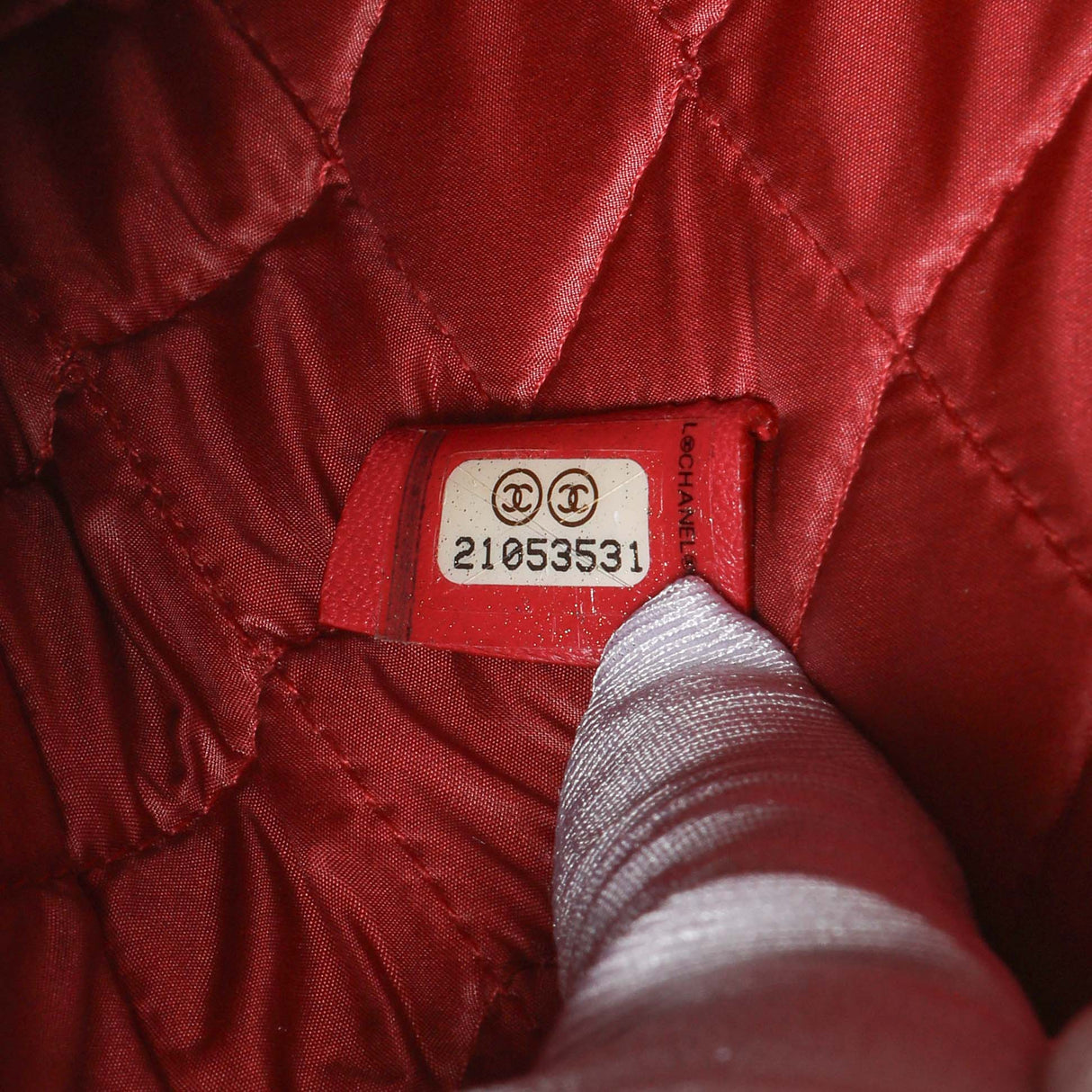 Chanel Pink Quilted Lambskin Medium Cosmetic Case Accessories Chanel