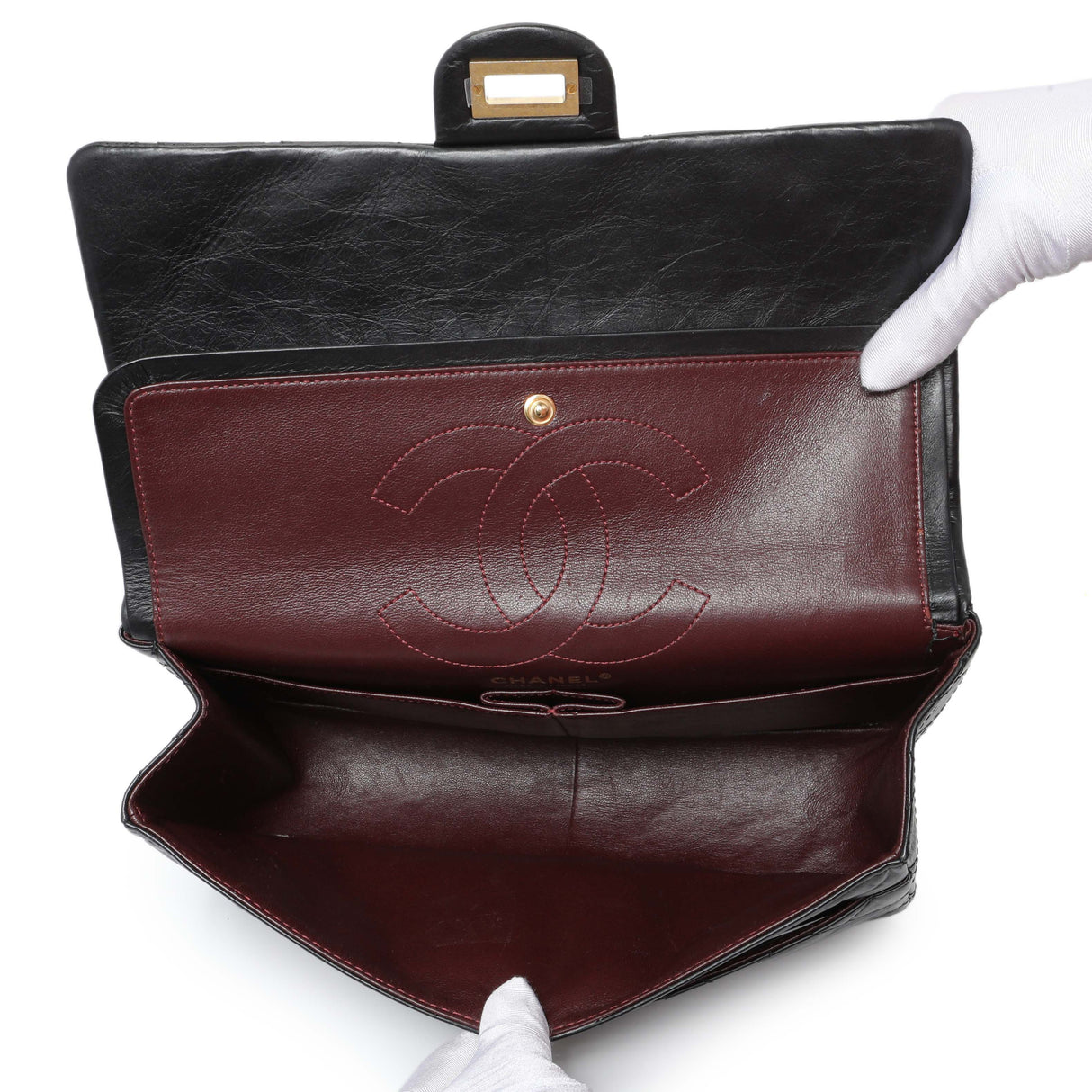 Chanel Black Quilted Aged Calfskin 2.55 Reissue 226 Flap Handbags Chanel