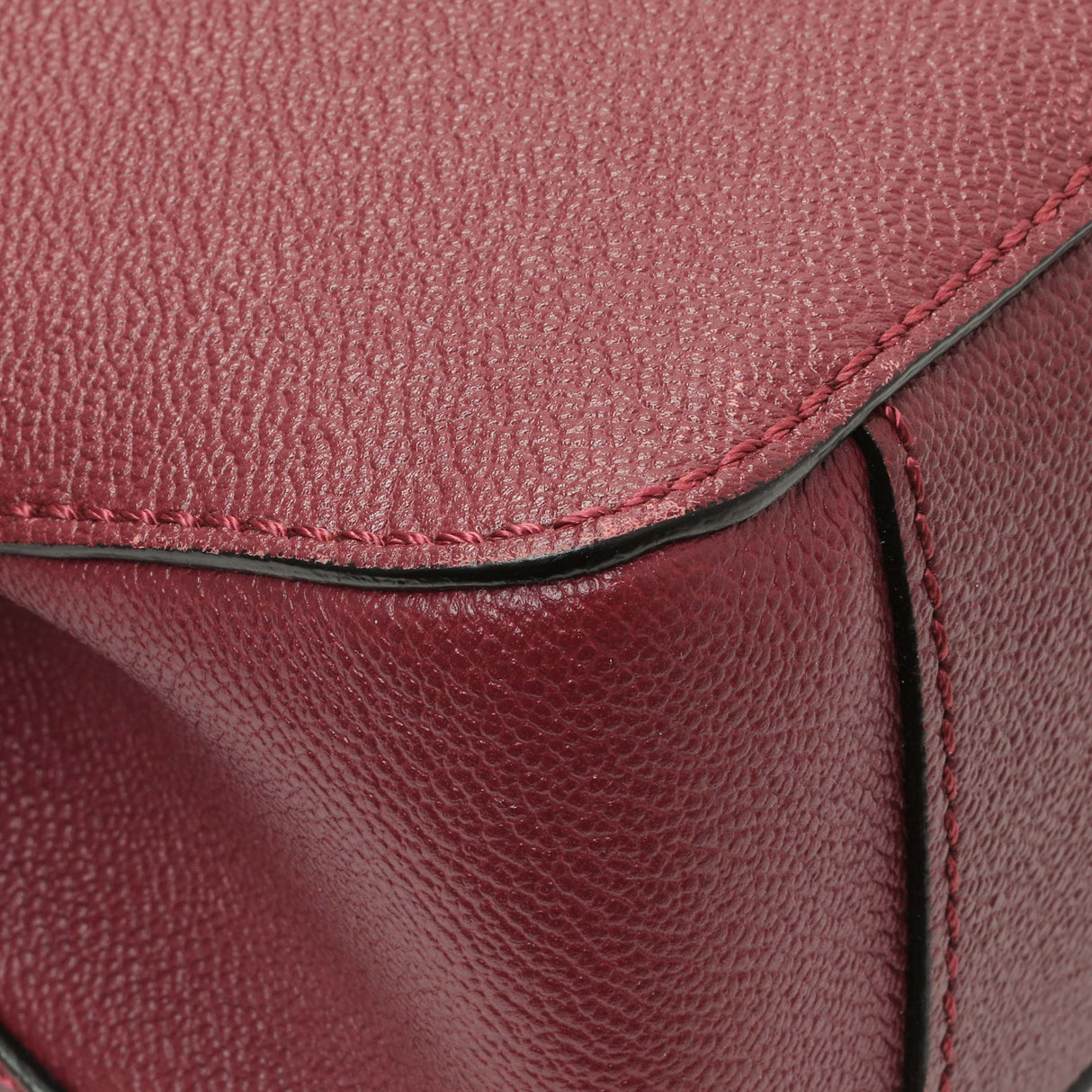 Burberry Burgundy Grained Calfskin Small Helmsley Crossbody Handbags Burberry