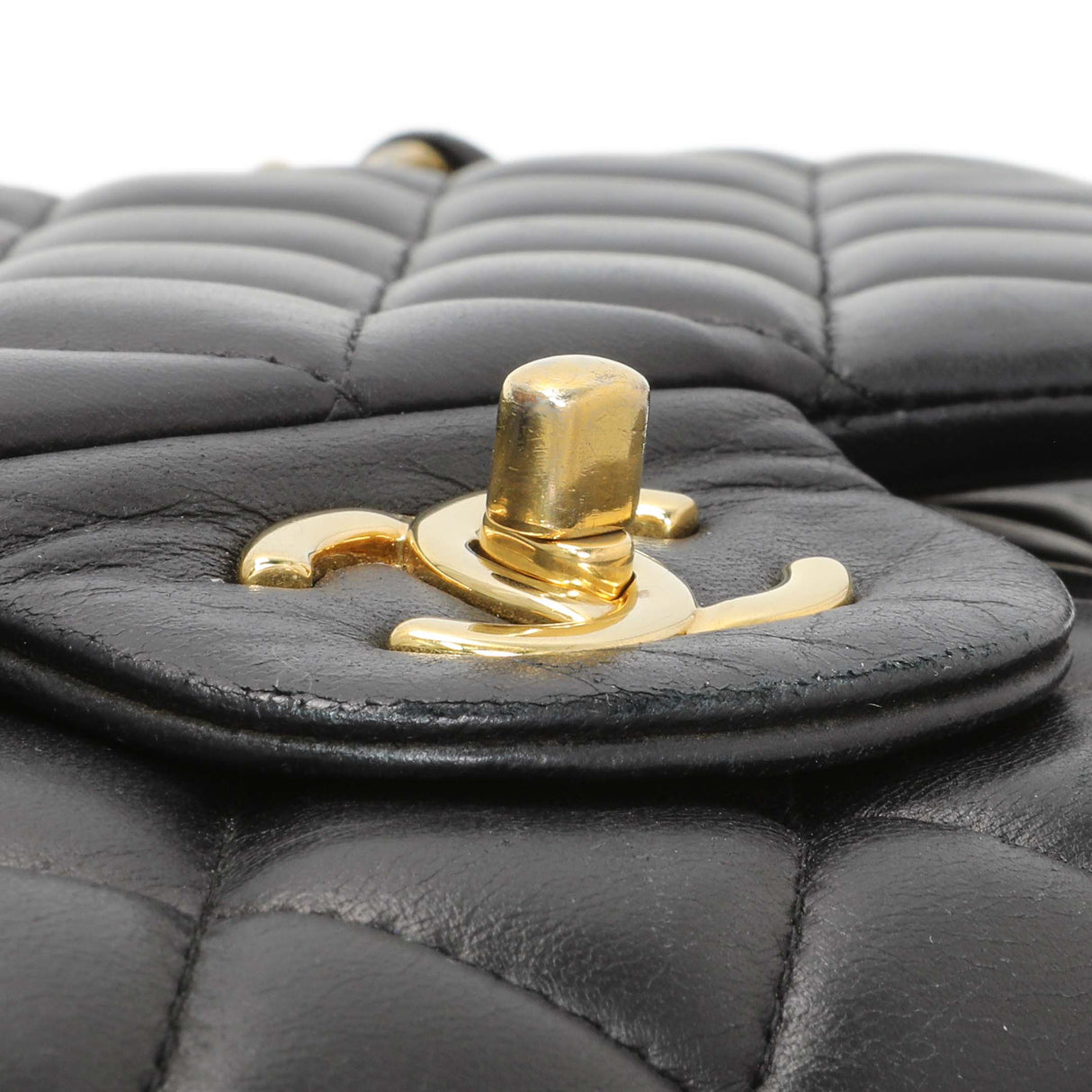 -8 items Tue July 14 ⬆️- Chanel Black Lambskin Quilted Jumbo Double Flap Handbags Chanel