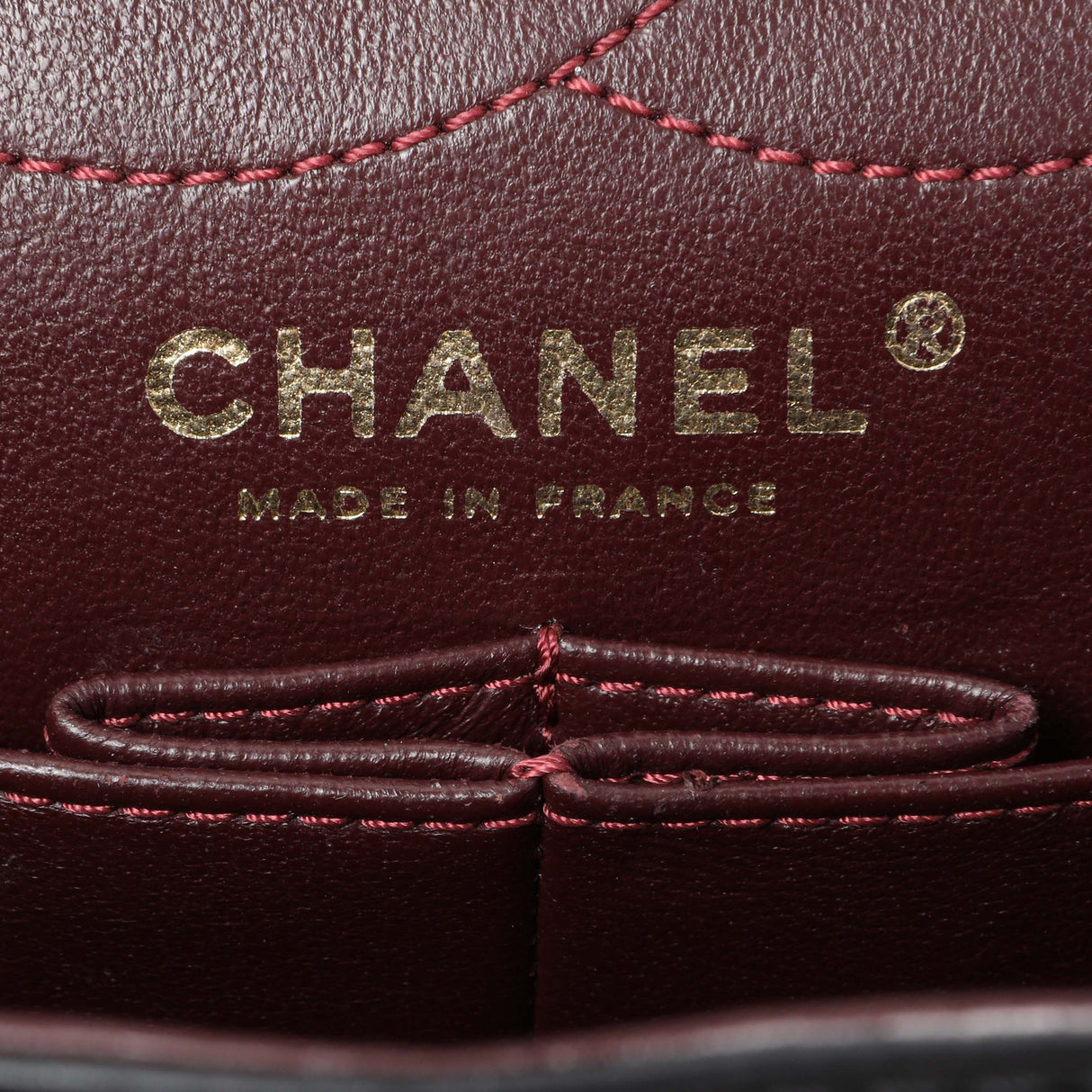 Chanel Black Quilted Aged Calfskin 2.55 Reissue 226 Flap Handbags Chanel