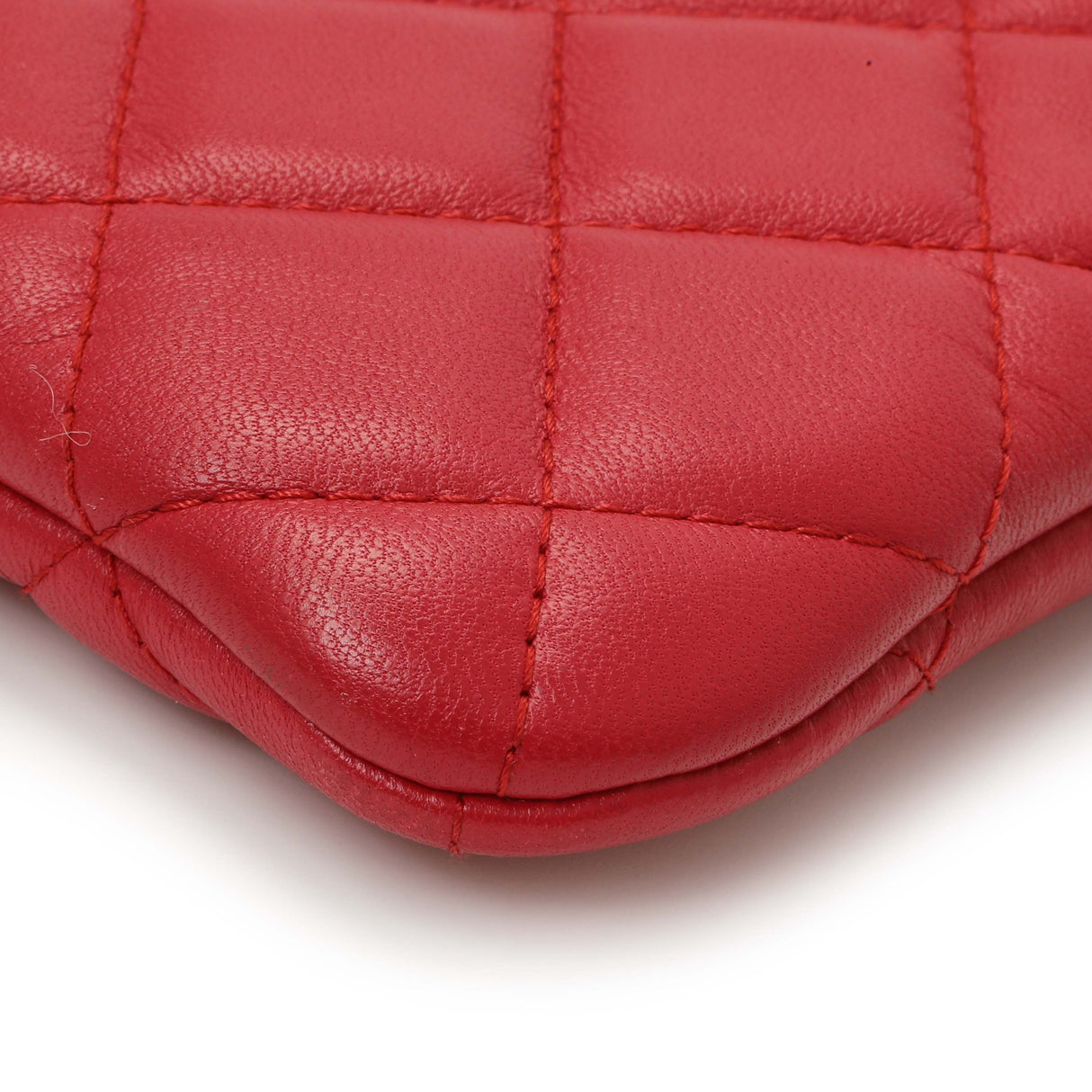 Chanel Pink Quilted Lambskin Medium Cosmetic Case Accessories Chanel