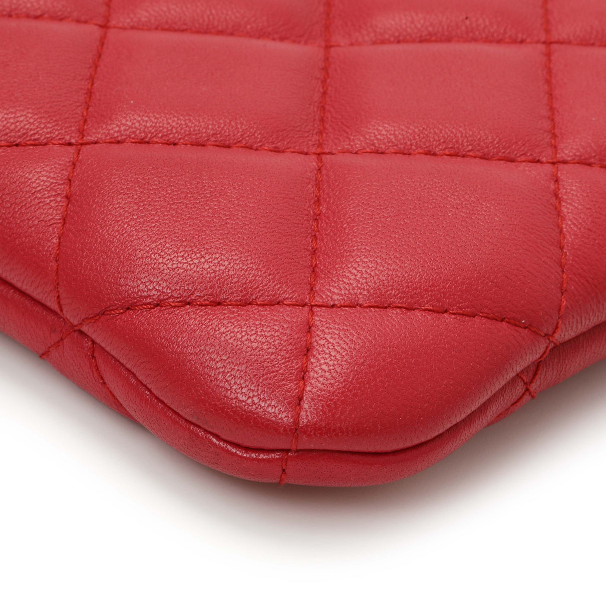 Chanel Pink Quilted Lambskin Medium Cosmetic Case Accessories Chanel