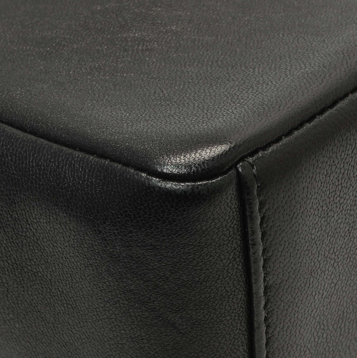 Chanel Black Sheepskin Medium Vintage Mademoiselle Flap Handbags Chanel