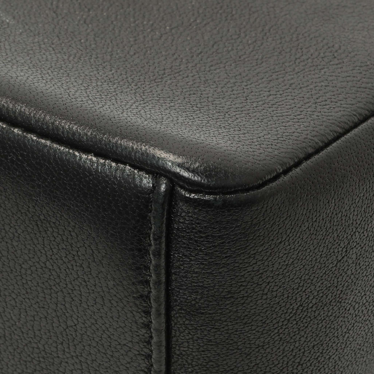 Chanel Black Sheepskin Medium Vintage Mademoiselle Flap Handbags Chanel