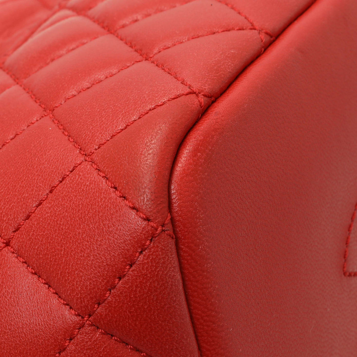 Chanel Red Quilted Lambskin Small Hobo Handbags Chanel