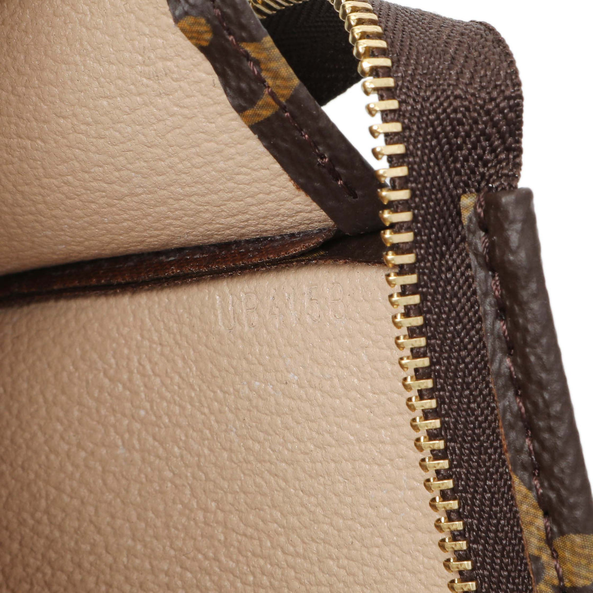 Louis Vuitton Monogram Toiletry Pouch 19 Accessories Louis Vuitton