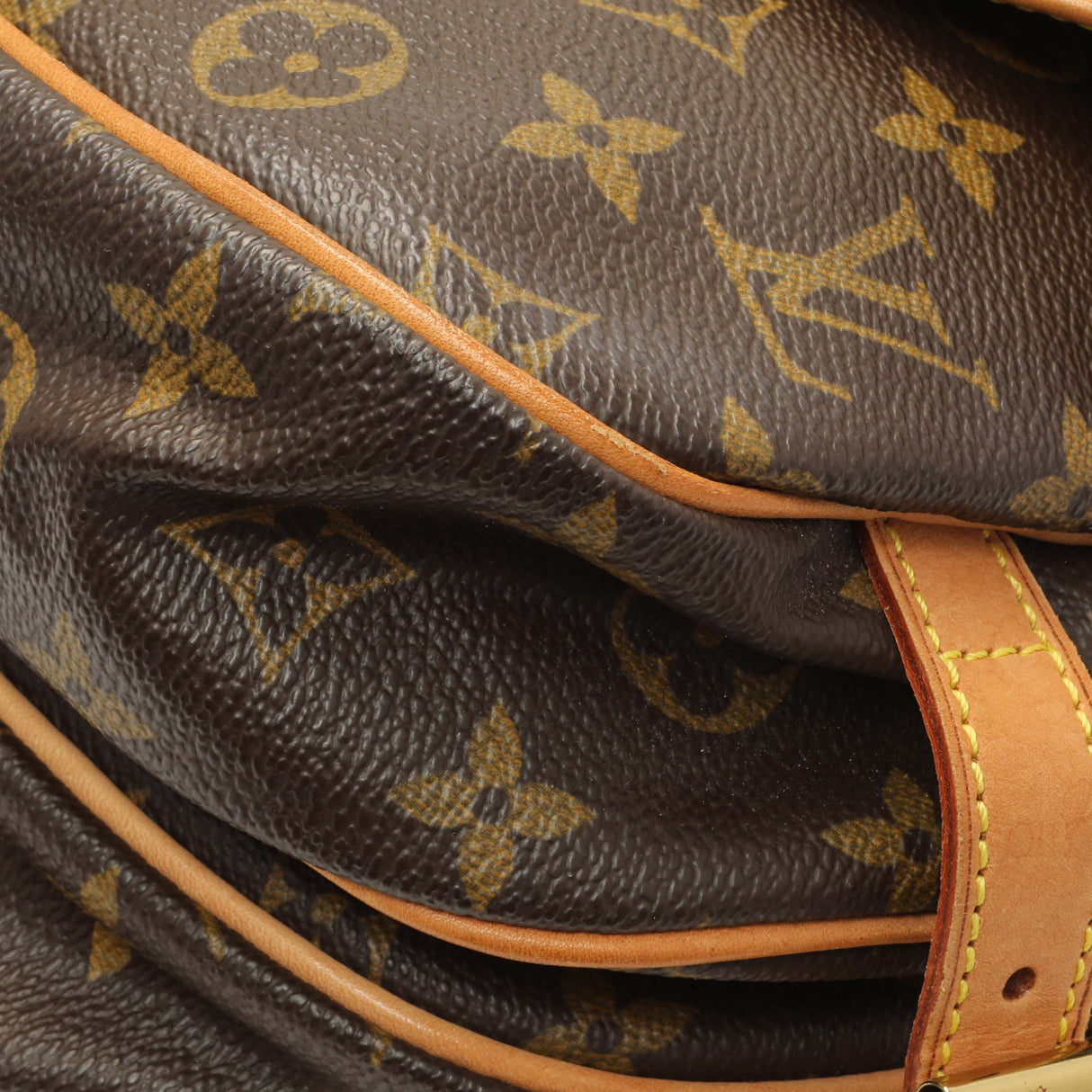 Louis Vuitton Monogram Saumur 30 Handbags Louis Vuitton