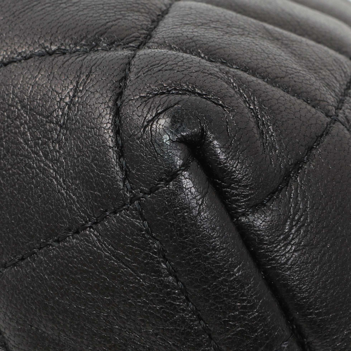 Chanel Quilted Lambskin Flap Cosmetic Case Accessories Chanel