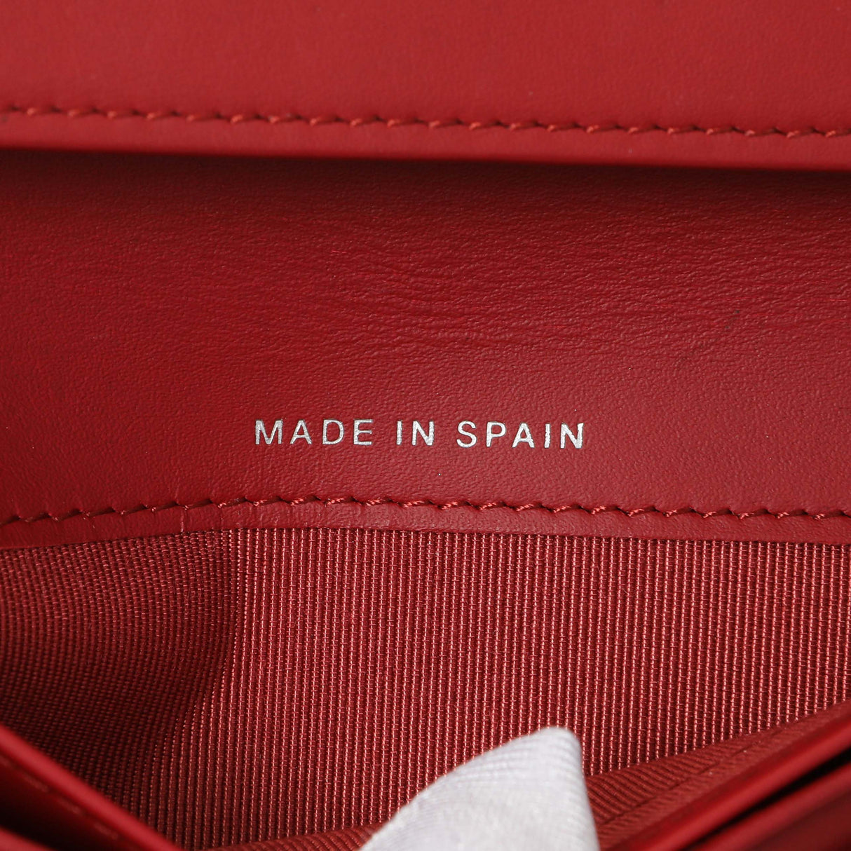 Chanel Red Quilted Caviar Yen Wallet Accessories Chanel