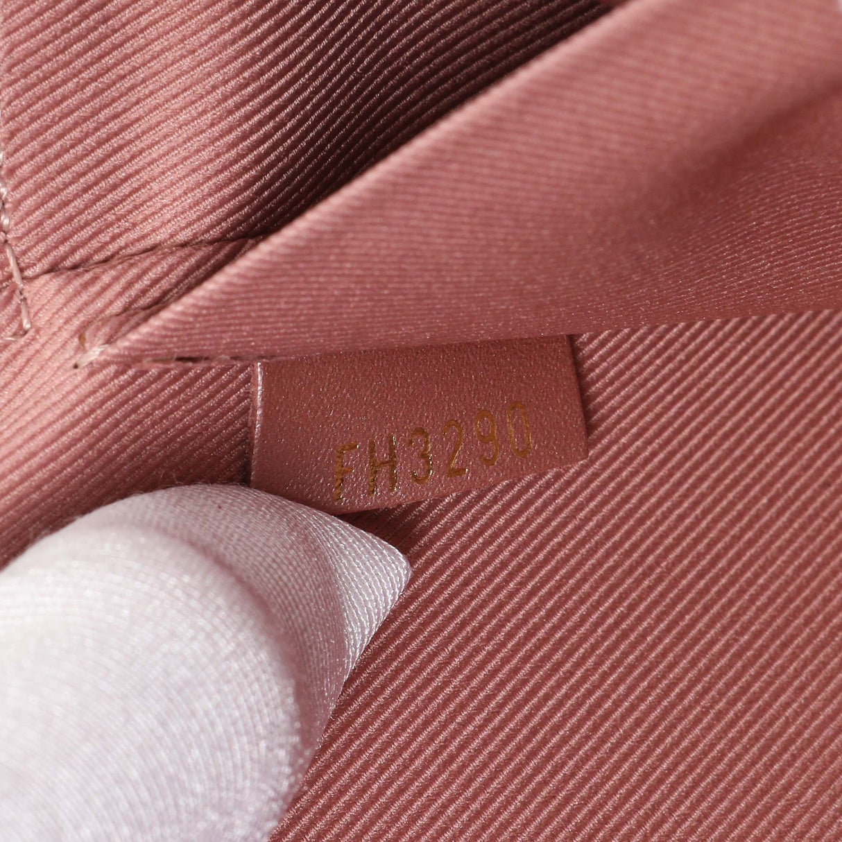 Louis Vuitton Metallic Pale Pink Vernis Pochette Felicie Chain Wallet Handbags Louis Vuitton