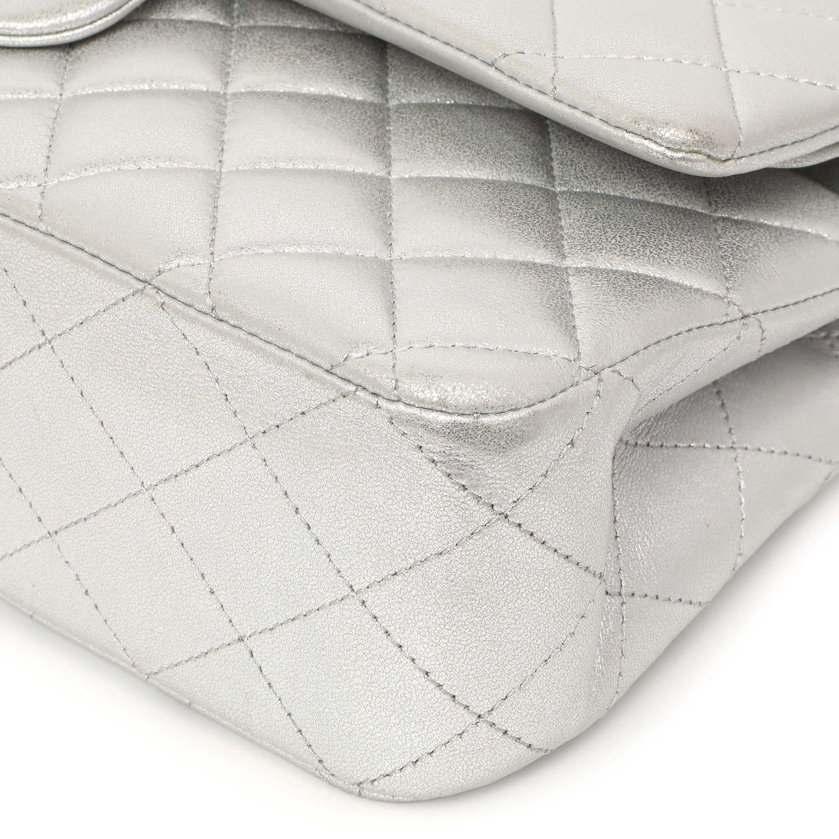 Chanel Silver Quilted Calfskin Medium Classic Double Flap Handbags Chanel