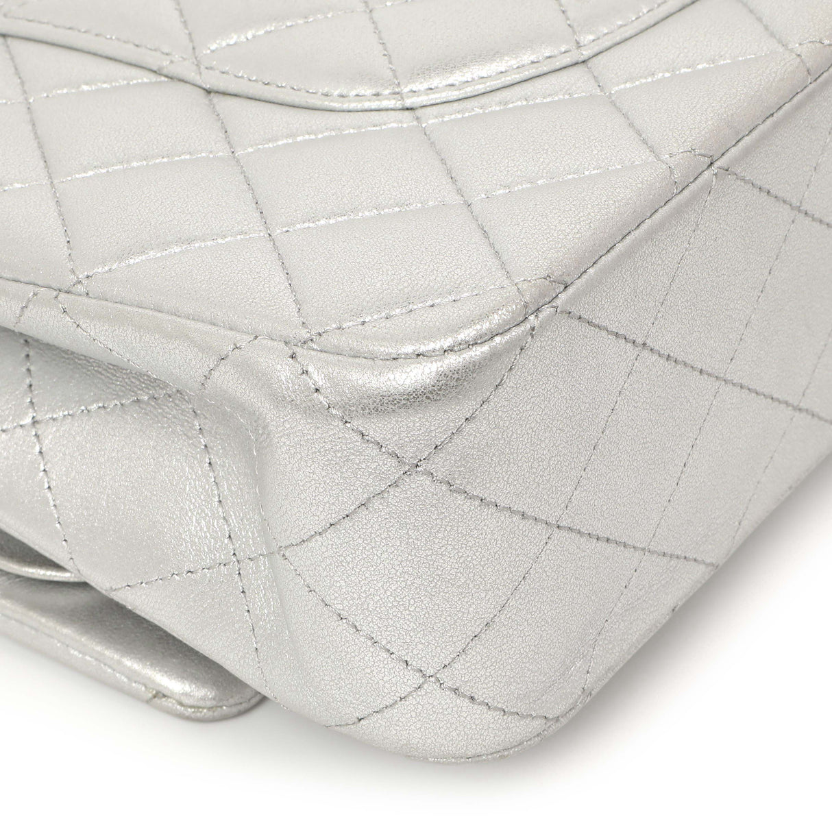 Chanel Silver Quilted Calfskin Medium Classic Double Flap Handbags Chanel