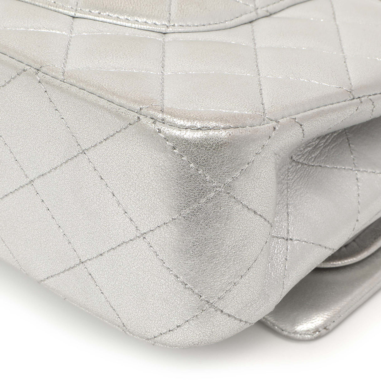 Chanel Silver Quilted Calfskin Medium Classic Double Flap Handbags Chanel
