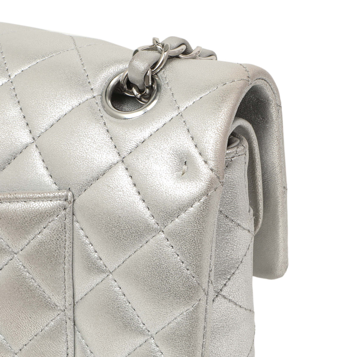 Chanel Silver Quilted Calfskin Medium Classic Double Flap Handbags Chanel