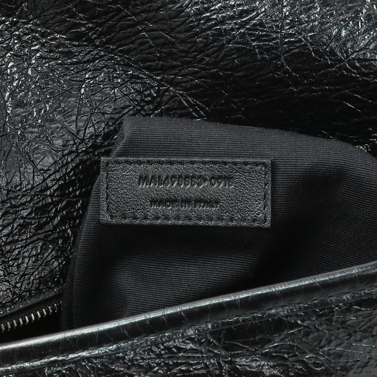 Saint Laurent Black Crinkled Calfskin Matelasse Monogram Large Niki Chain Satchel Handbags Saint Laurent