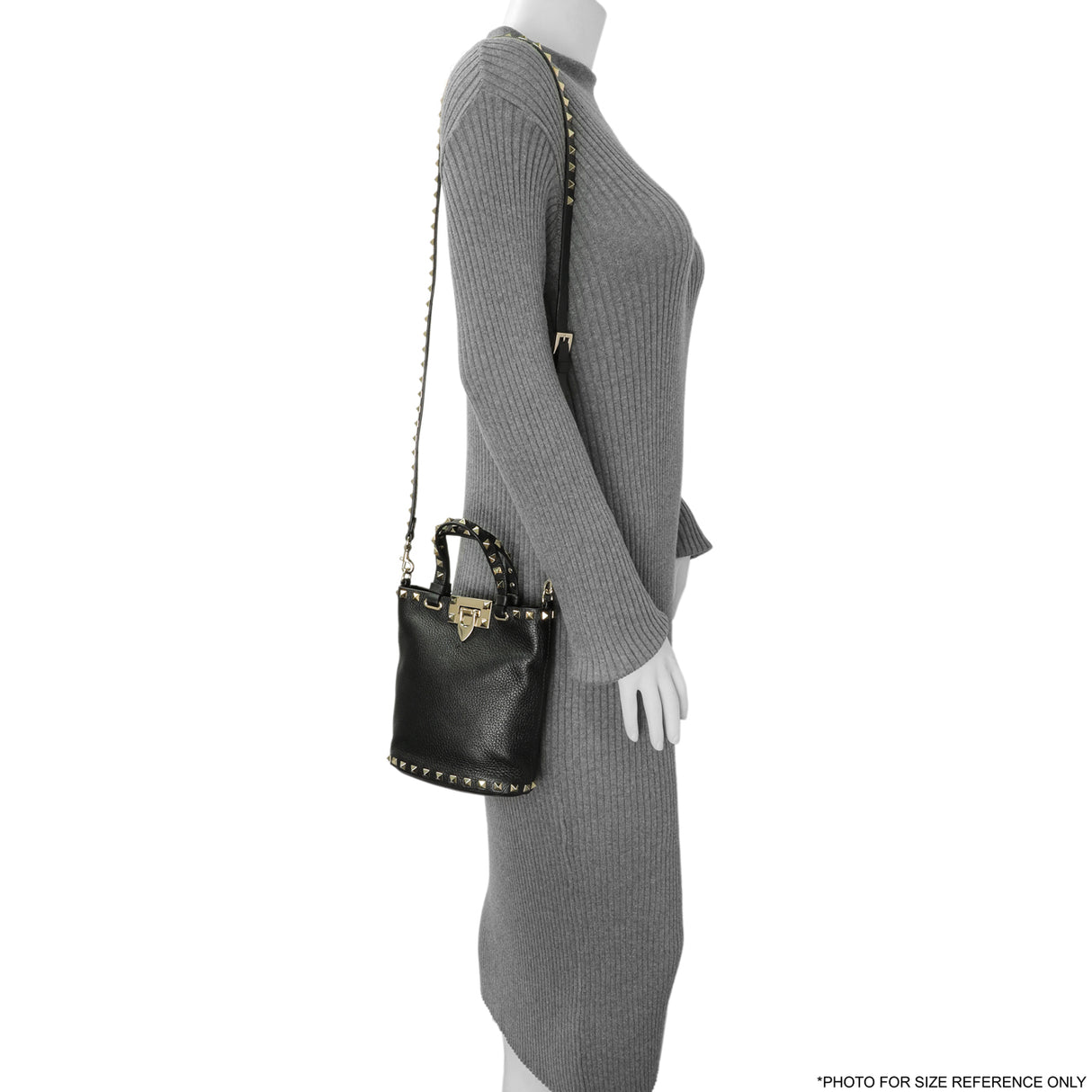 Valentino Black Pebbled Calfskin Rockstud Crossbody Pouch Handbags Valentino