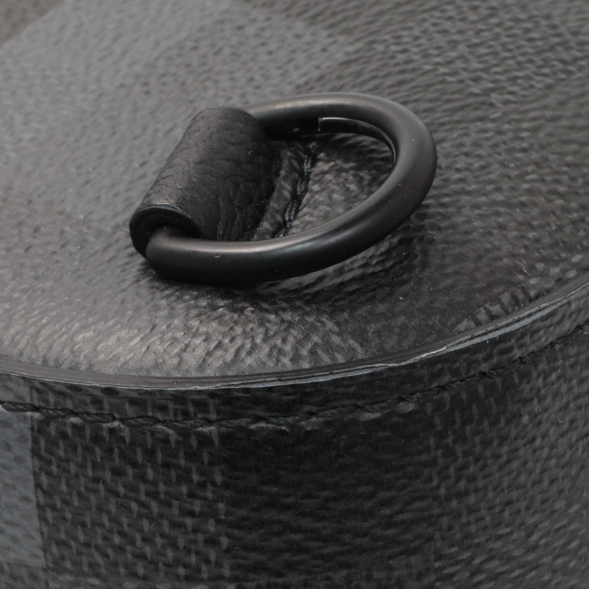 Louis Vuitton Black Damoflage Avenue Slingbag