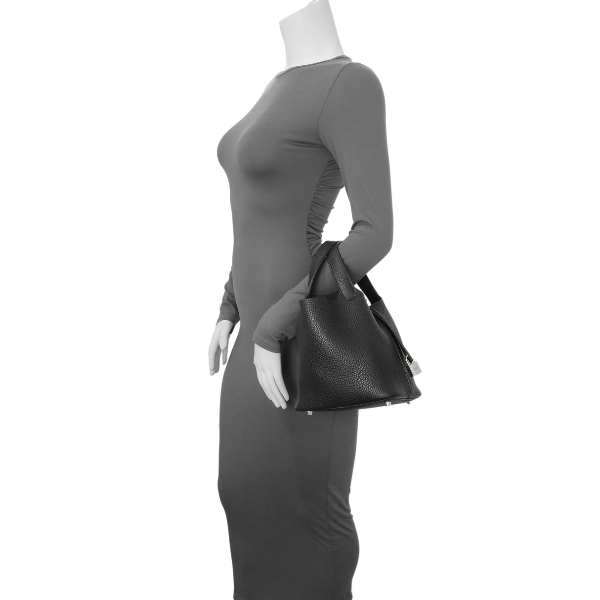 Hermes Black Taurillon Clemence Picotin Lock 18 Handbags Hermes