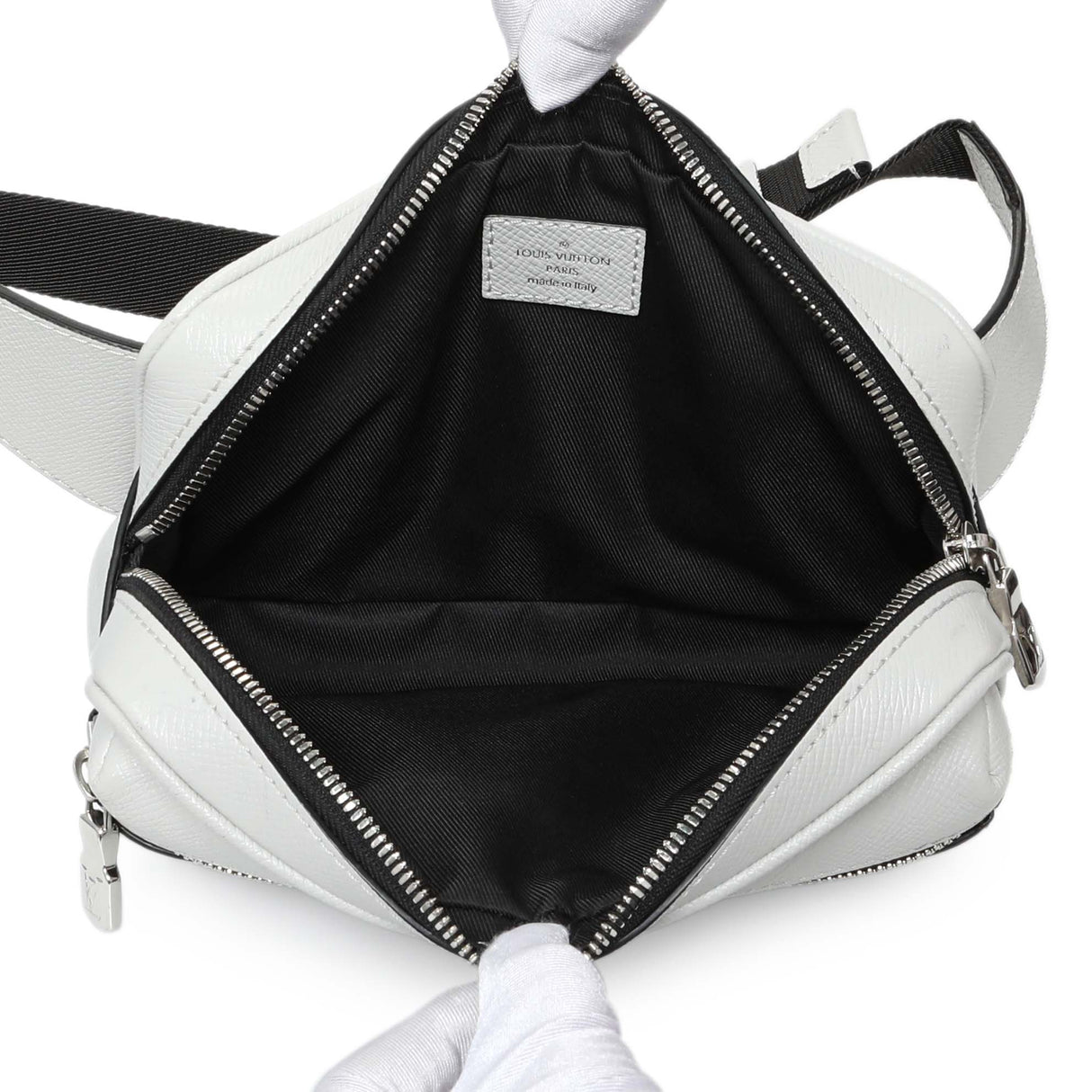 Louis Vuitton White Monogram Taiga Outdoor Bumbag Handbags Louis Vuitton