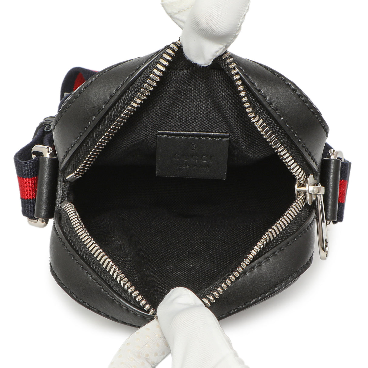 Gucci Black GG Supreme Monogram Mini Messenger Handbags Gucci