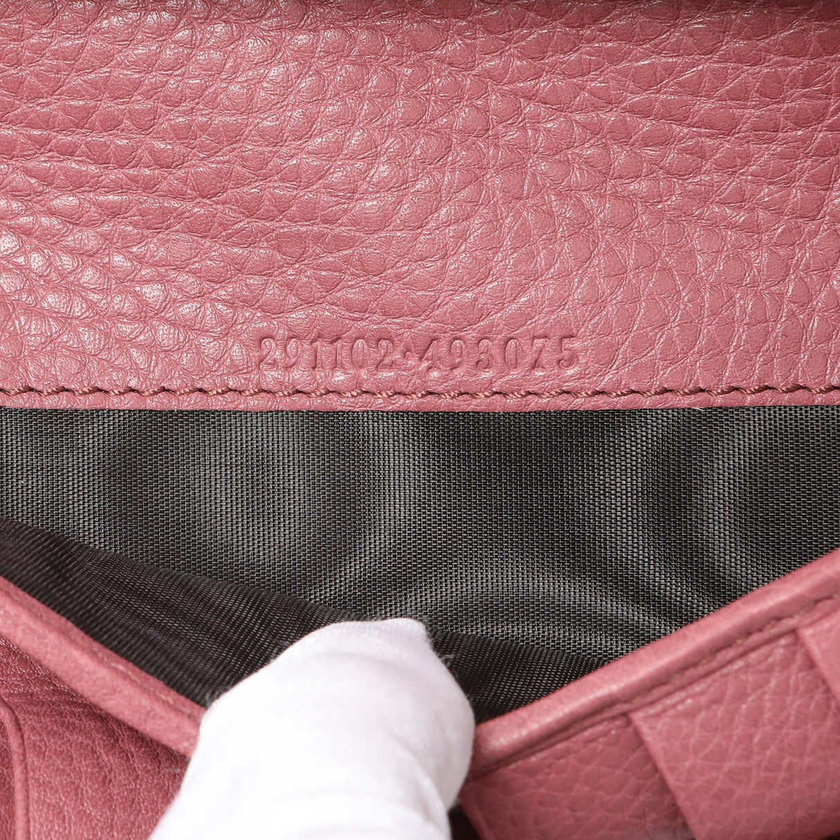 Gucci Rose Pebbled Calfskin Soho Zip Around Wallet Accessories Gucci