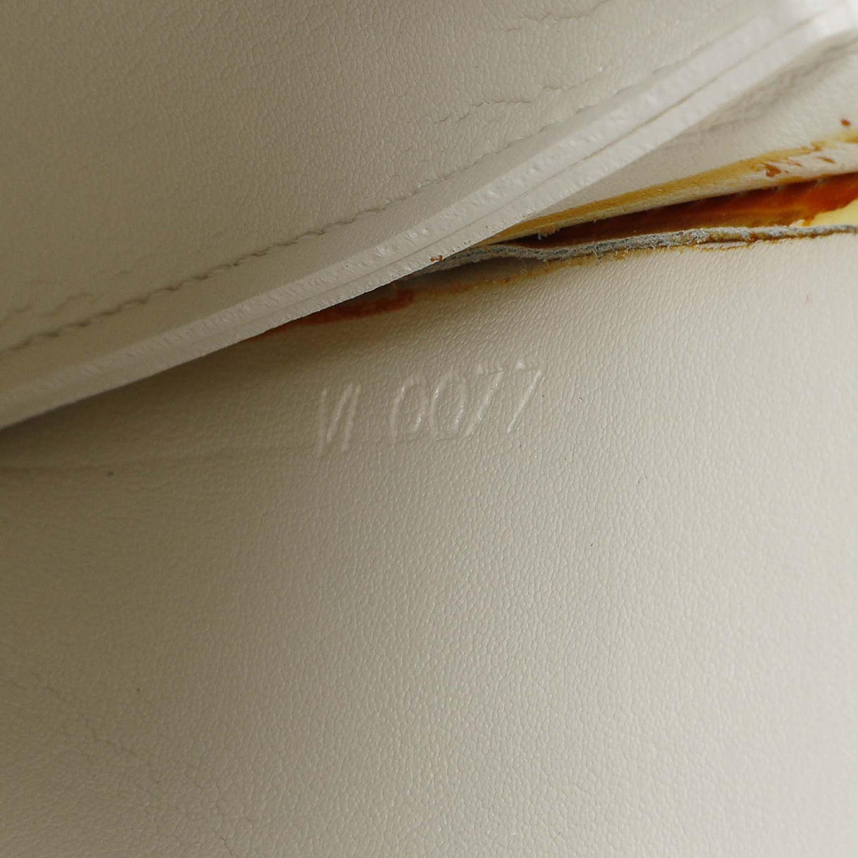 Louis Vuitton Perle Vernis Lexington Pochette Handbags Louis Vuitton