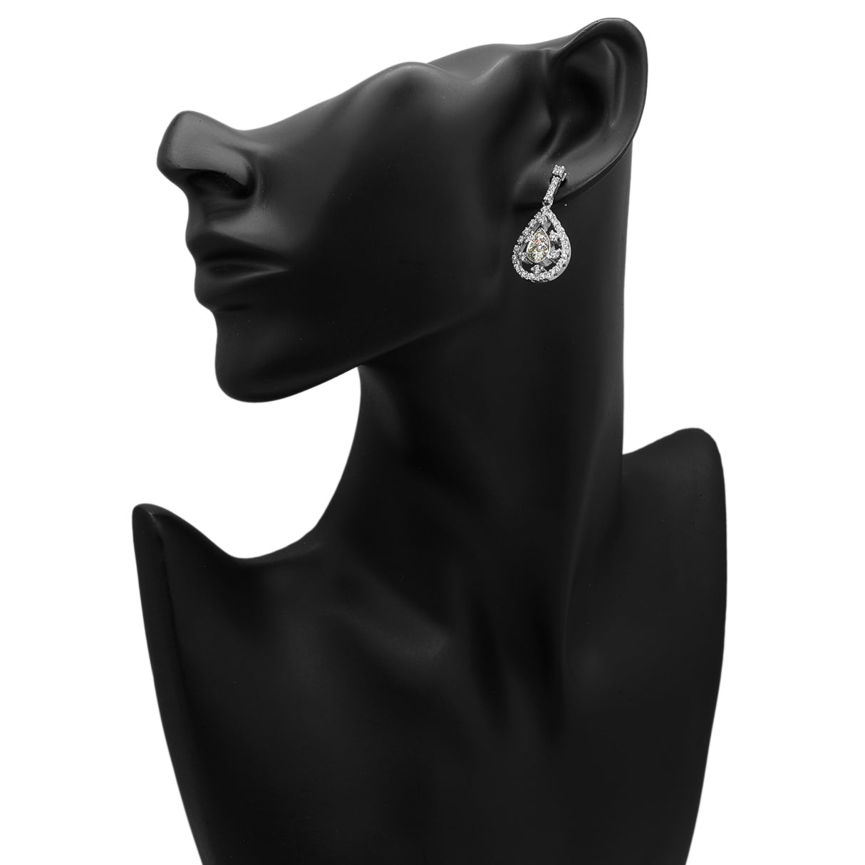 18K White Gold 3.48 Carat Pear Drop Earrings Fine Jewellery Modaselle