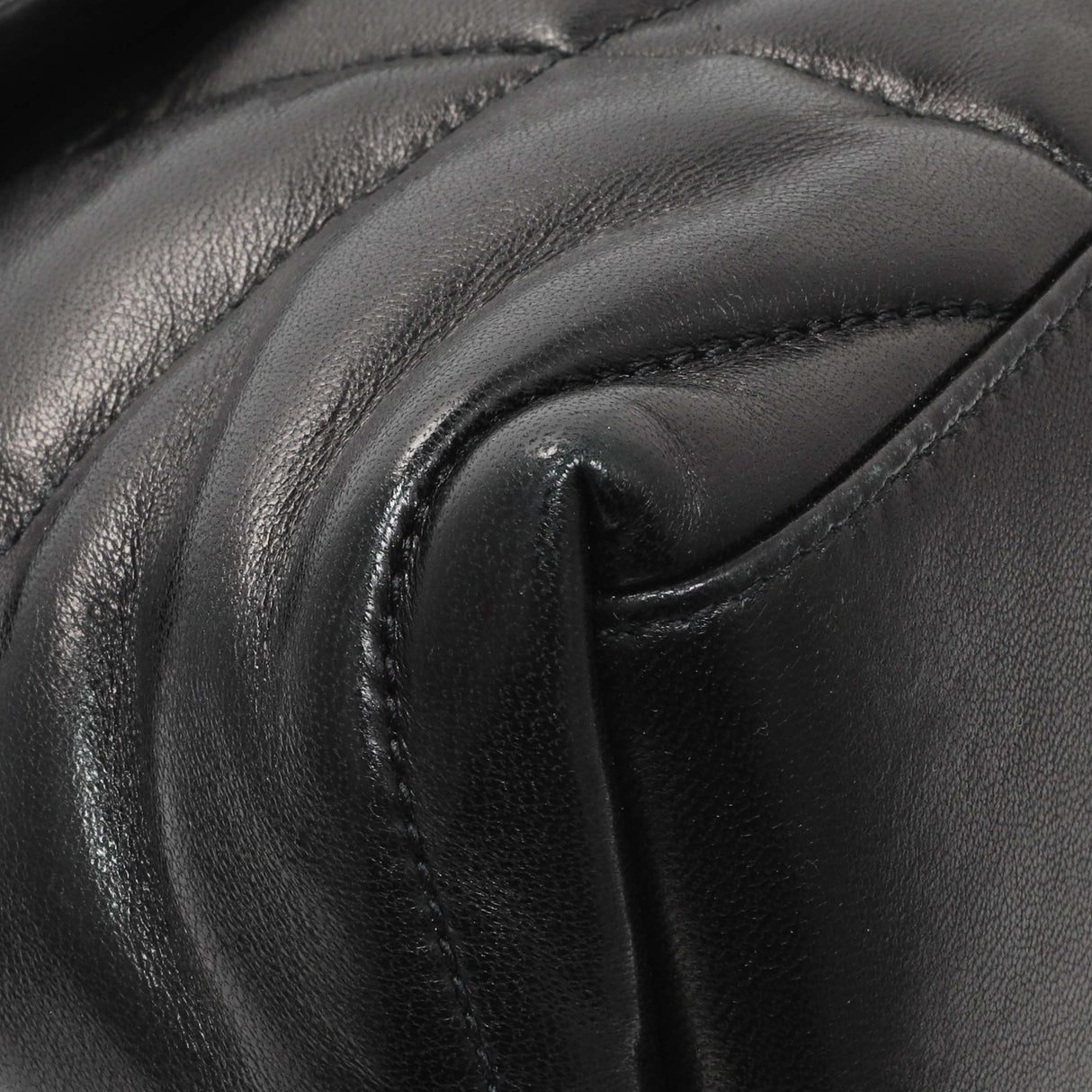 Saint Laurent Black Lambskin Small Loulou Puffer