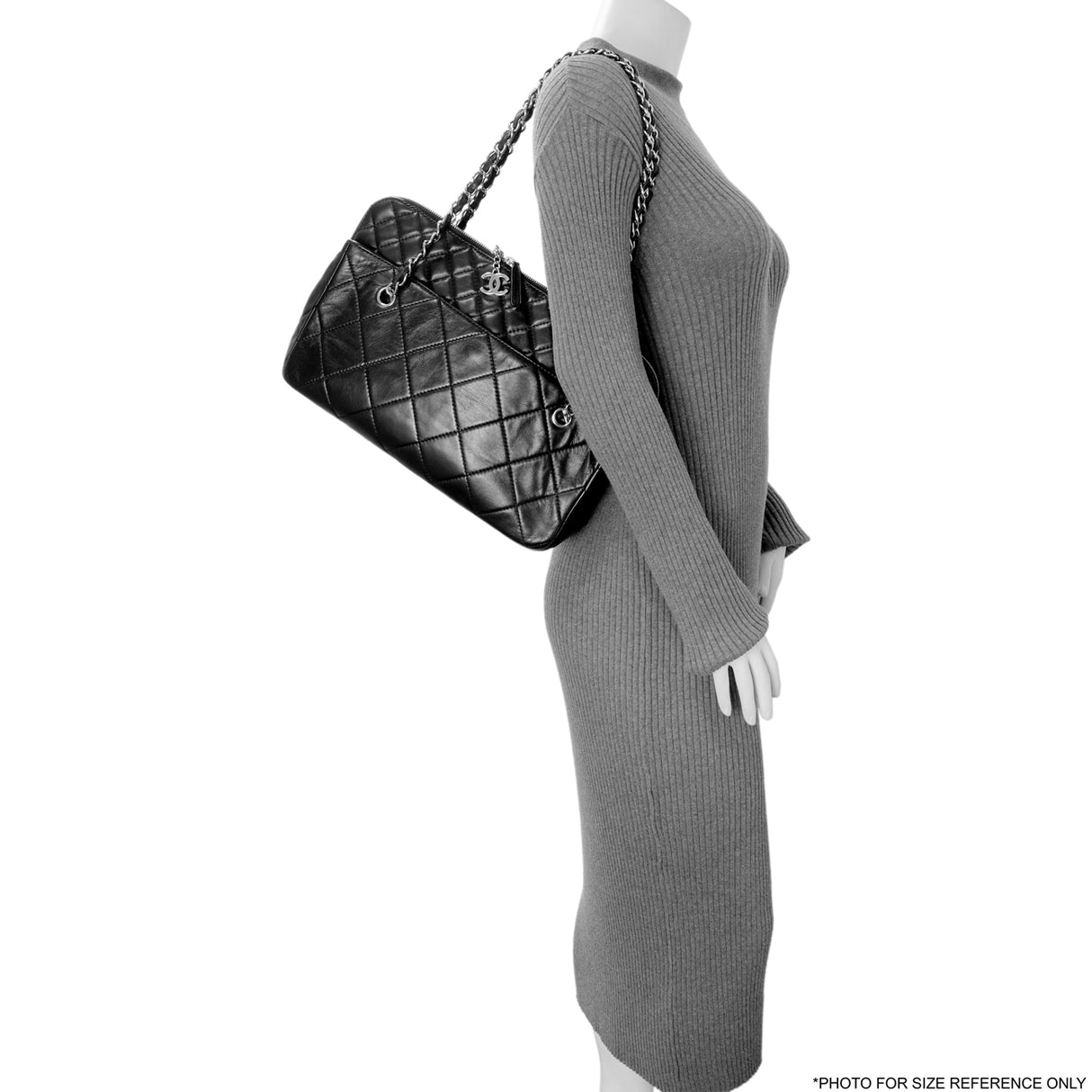 Chanel Black Quilted Calfskin In The Business Camera Bag Handbags Chanel