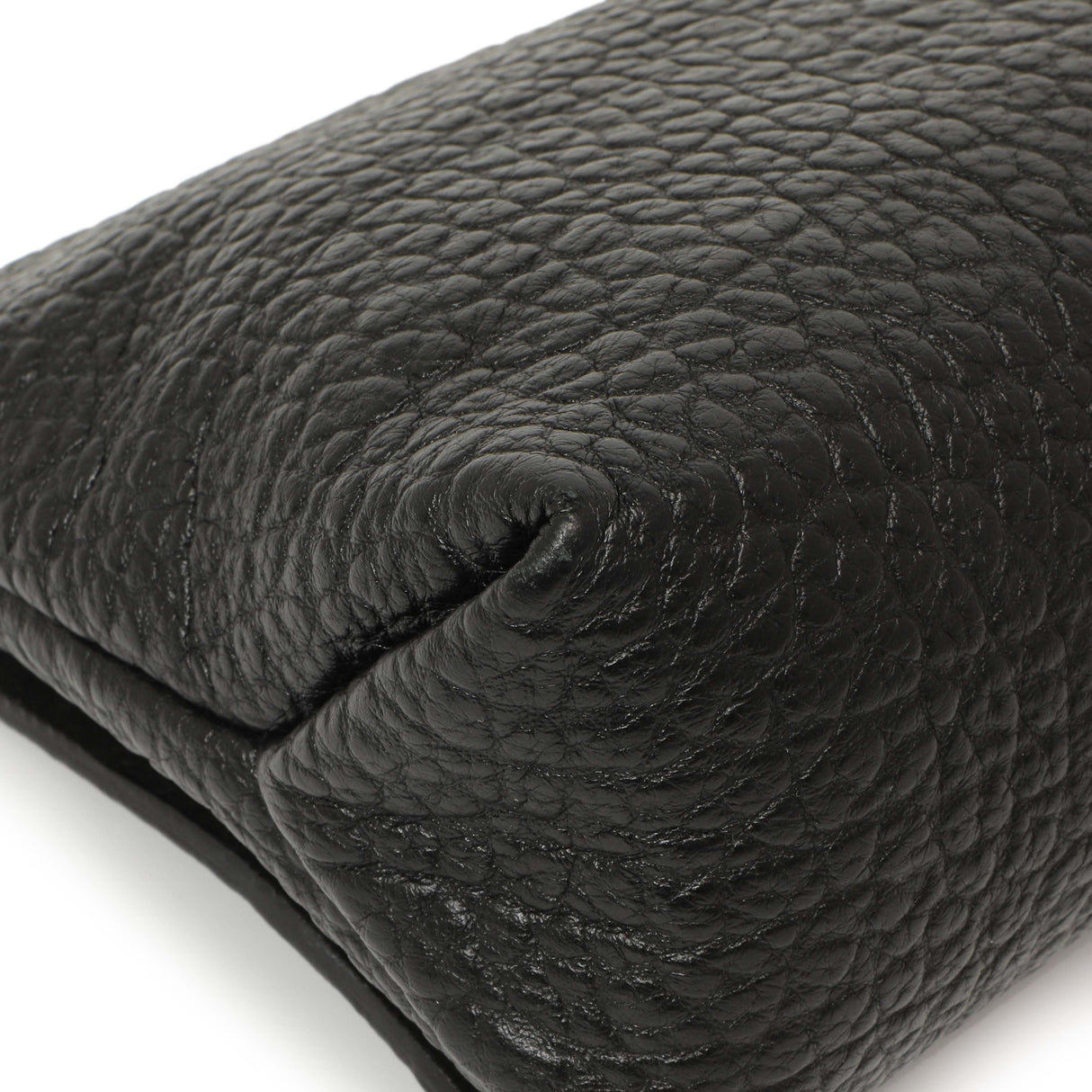 Burberry Black Grained Calfskin Mildenhall Crossbody Handbags Burberry