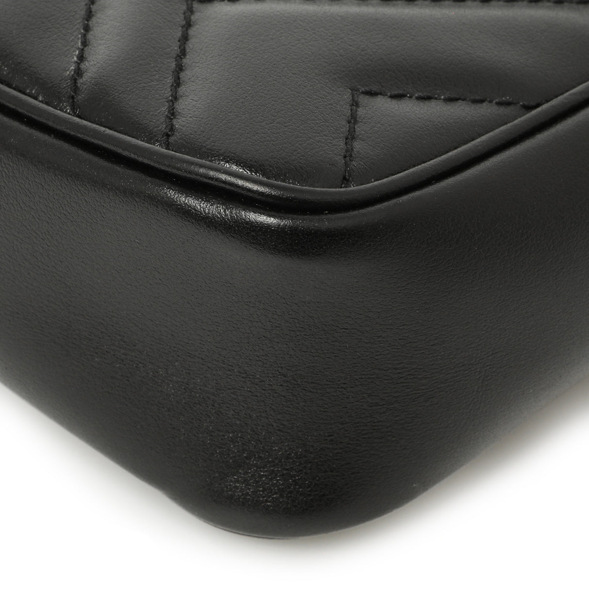 Gucci Black Calfskin Matelasse Super Mini GG Marmont Handbags Gucci