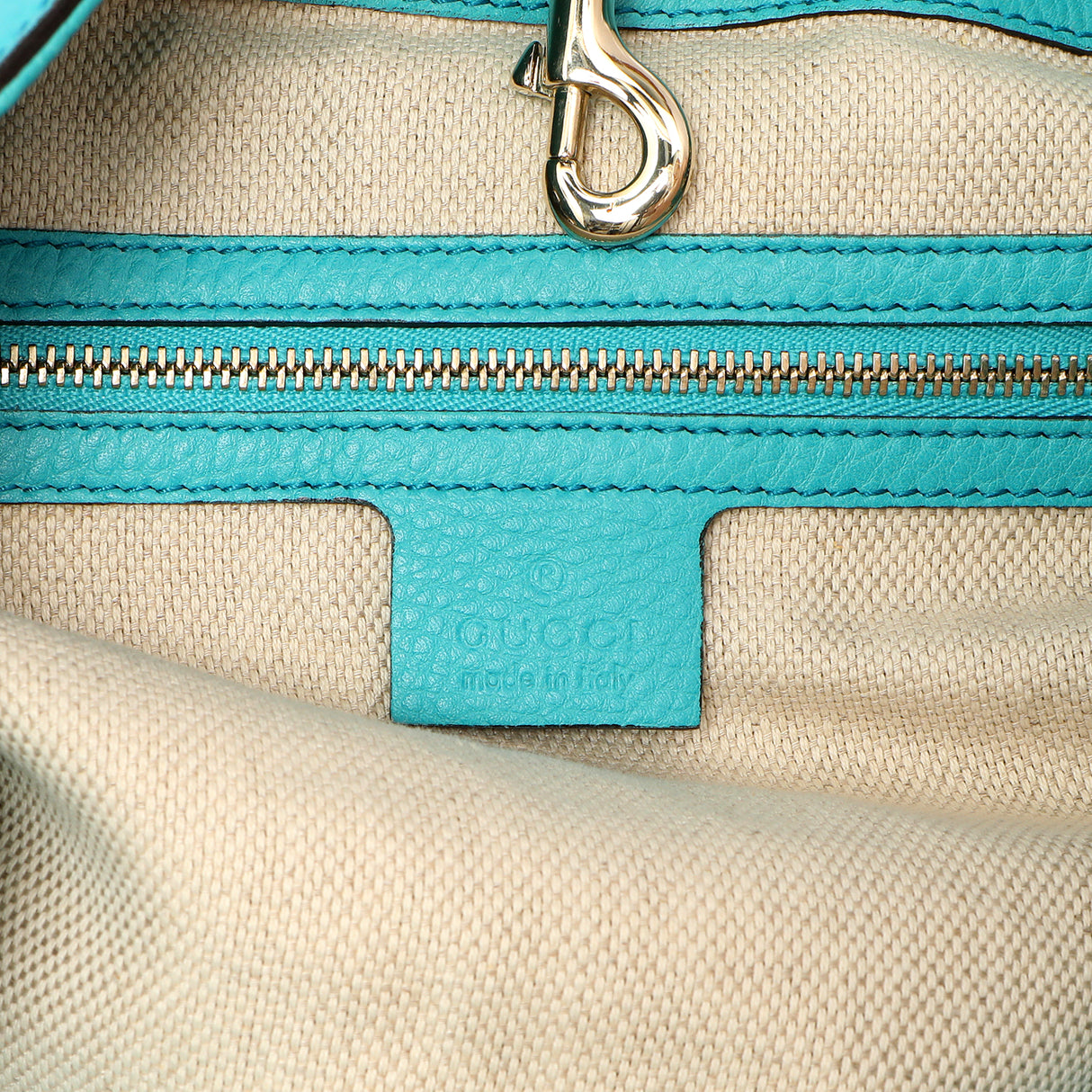 Gucci Teal Pebbled Calfskin Medium Soho Chain Shoulder Bag Handbags Gucci