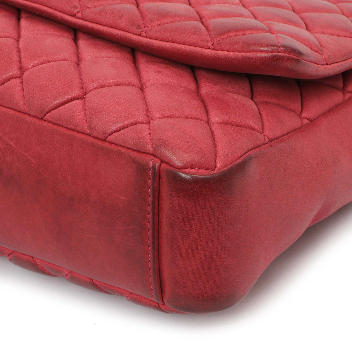 Chanel Burgundy Quilted Iridescent Calfskin Large New Bubble Flap Handbags Chanel