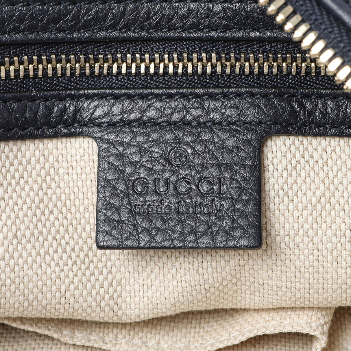 Gucci Navy Blue Pebbled Calfskin Soho Hobo Handbags Gucci