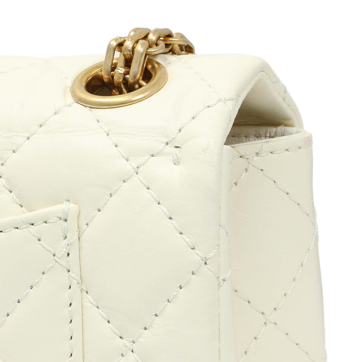 Chanel White Quilted Aged Calfskin 2.55 Reissue Flap 224 Handbags Chanel