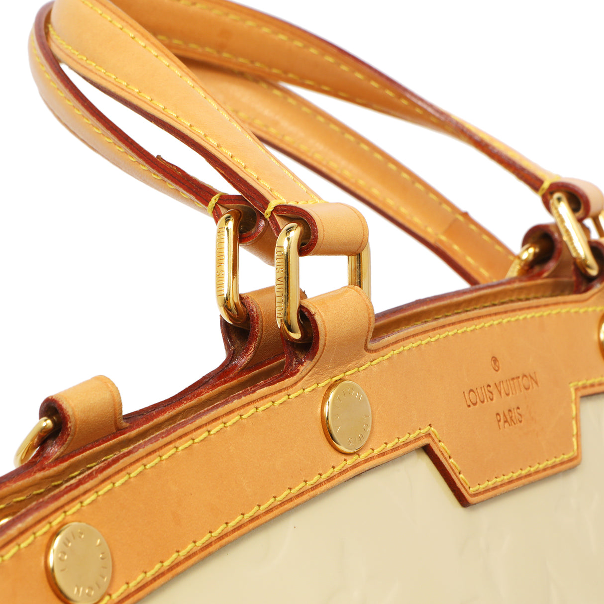 Louis Vuitton Blanc Corail Vernis Brea MM Handbags Louis Vuitton