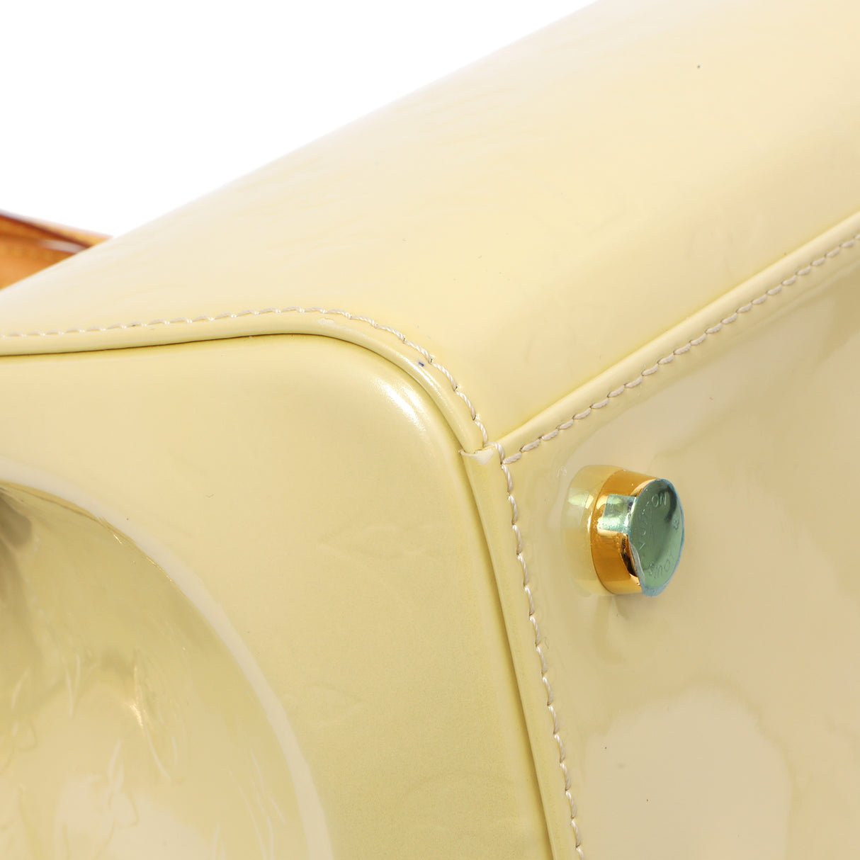 Louis Vuitton Blanc Corail Vernis Brea MM Handbags Louis Vuitton