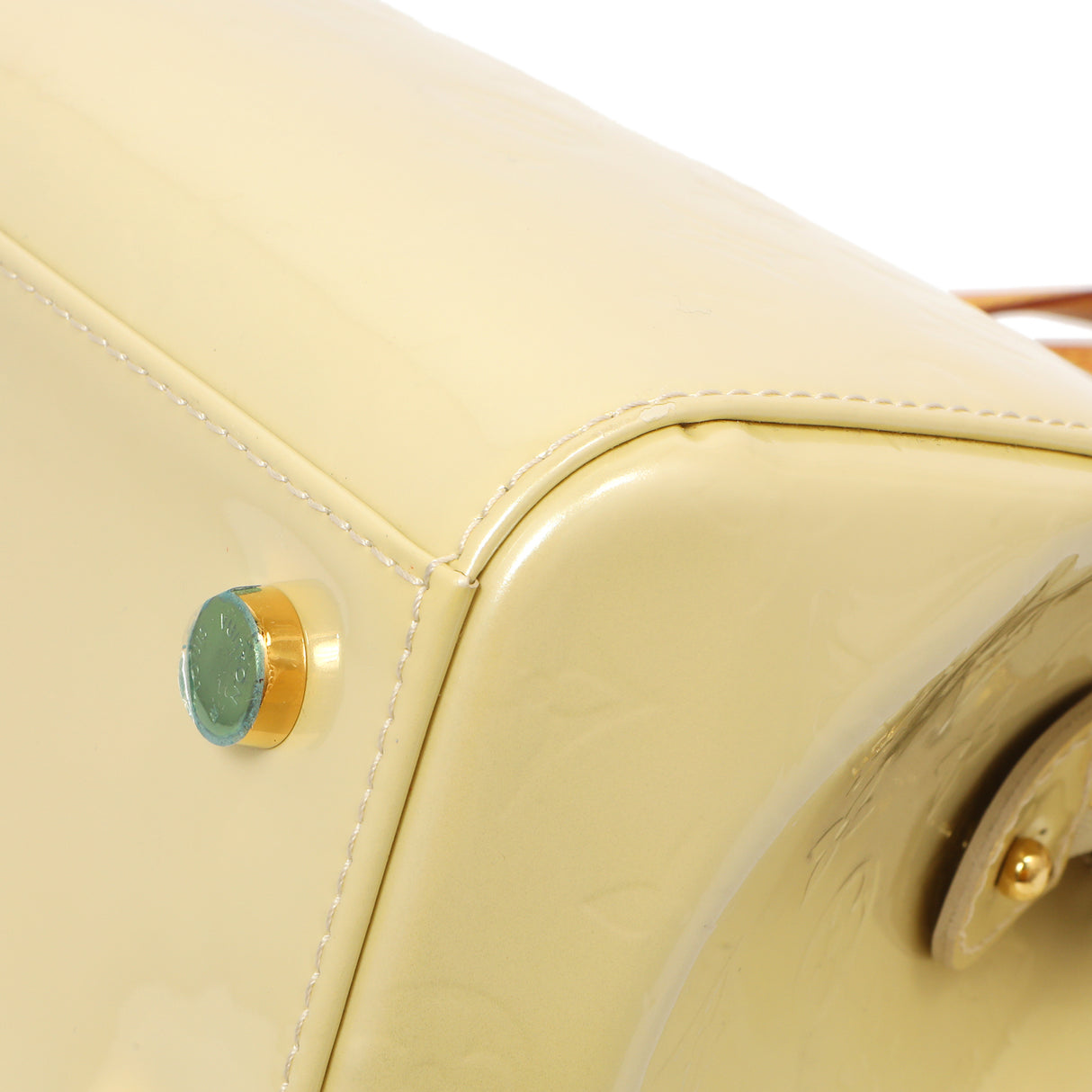 Louis Vuitton Blanc Corail Vernis Brea MM Handbags Louis Vuitton