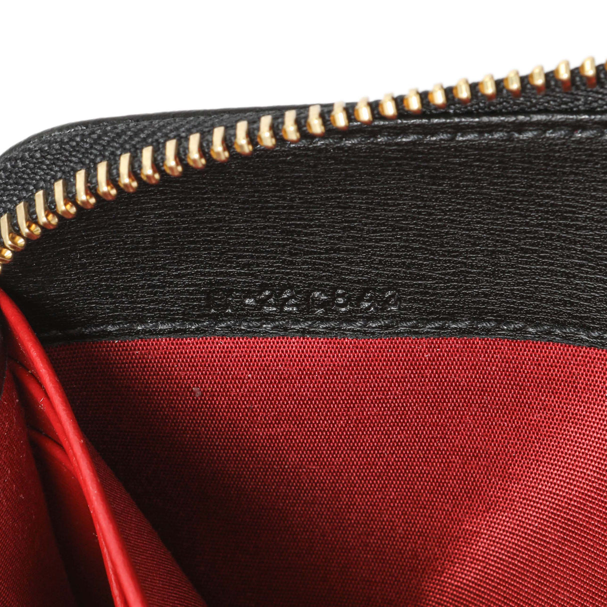 Salvatore Ferragamo Black Calfskin Gancini Zip Around Wallet Accessories Salvatore Ferragamo